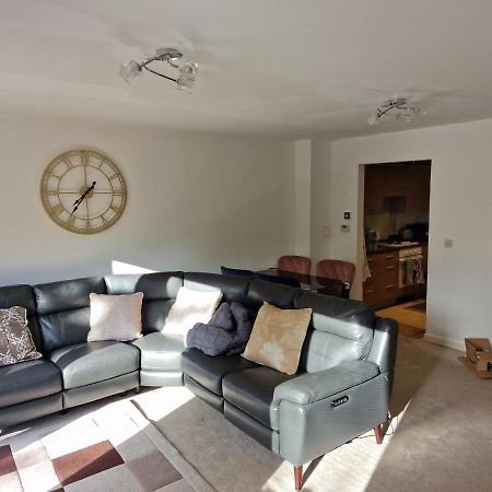 Апартаменты Ko 3 Bed House Дартфорд Экстерьер фото