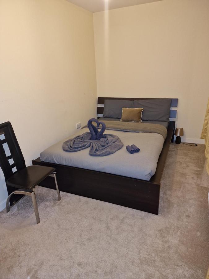Апартаменты Ko 3 Bed House Дартфорд Экстерьер фото